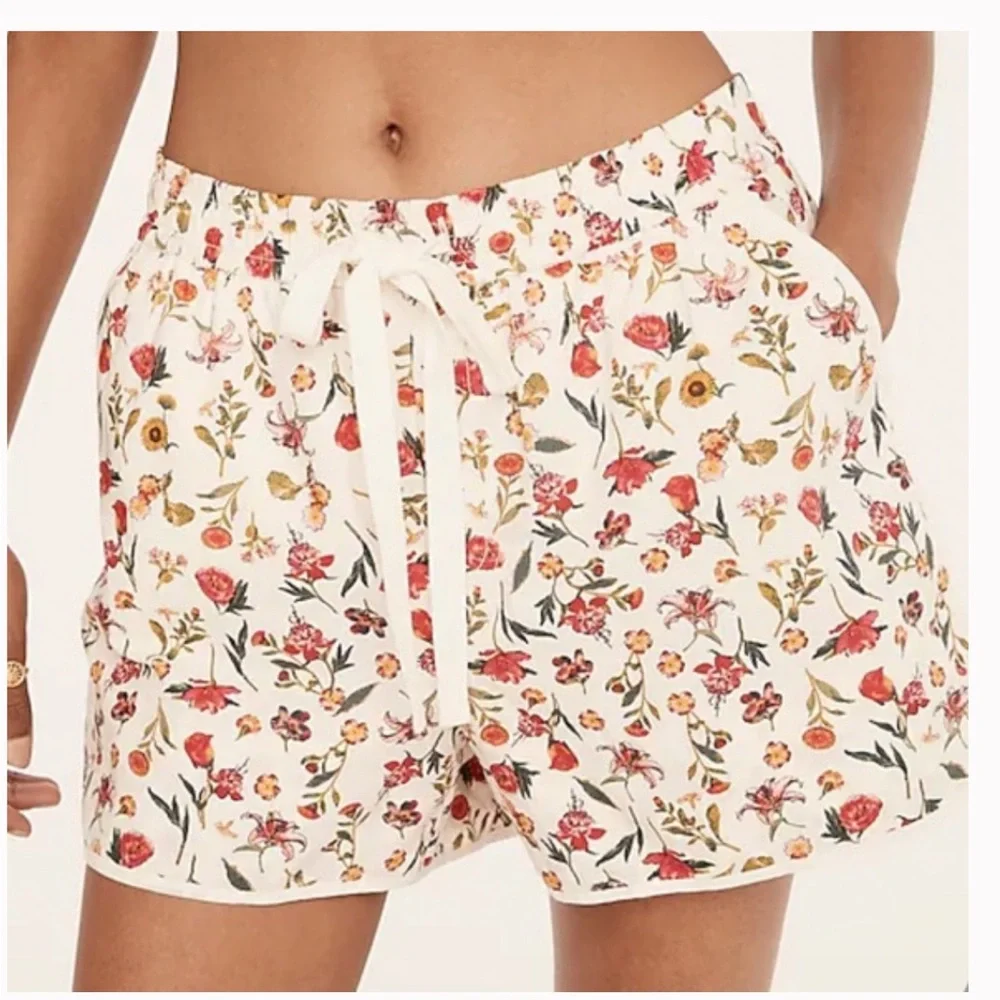 J.Crew Floral Seaside Shorts in antique white floral